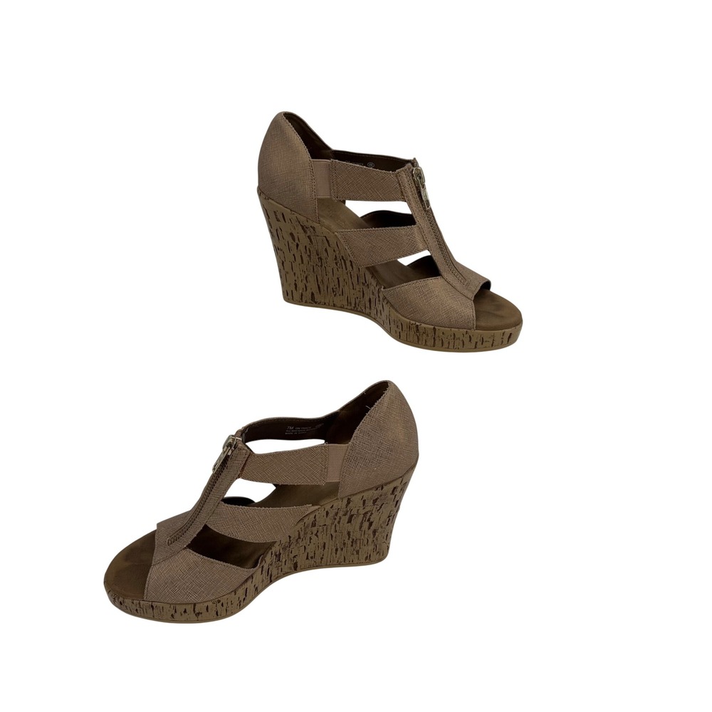 Aerosoles On Track Sandals Womens 7M Champagne Metallic Front Zip Wedge Shoes